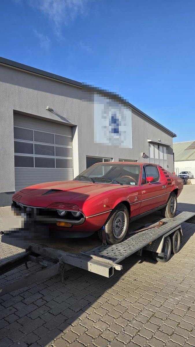 Alfa Romeo Montreal Transport